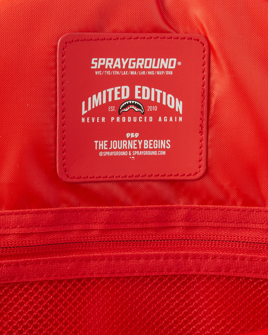 MINI GROOVY SHARK BACKPACK - Image 5